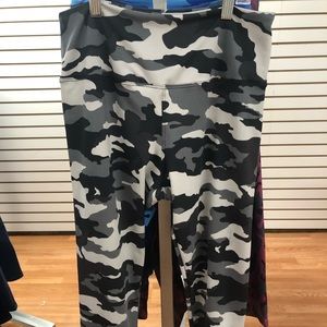 Premium quality women’s Colombian capris leggings